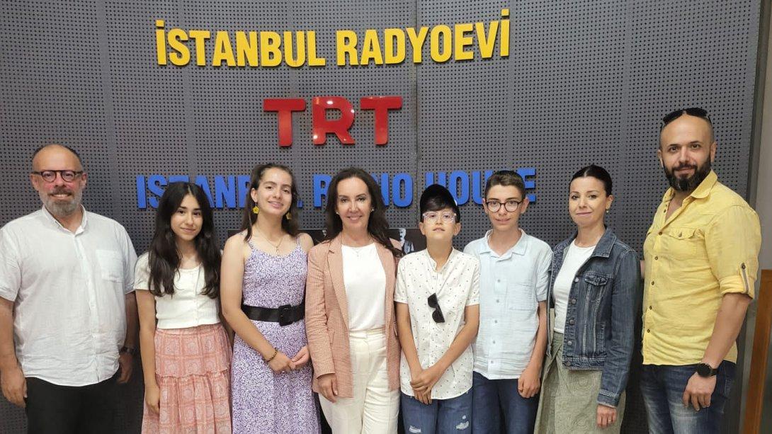 Türk Müziği Çocuk Korosu TRT Nağme Canlı Yayınında 
